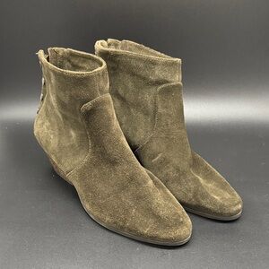 Vince Camuto Olive Suede Ankle Boots Sz 8 (38)